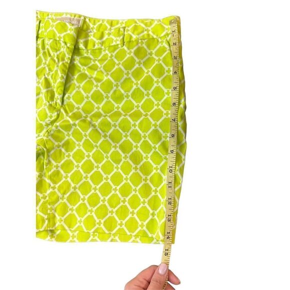 Michael Kors Womens Summer Shorts Geometric Hook Closure Yellow Green Size 8 - Picture 9 of 10